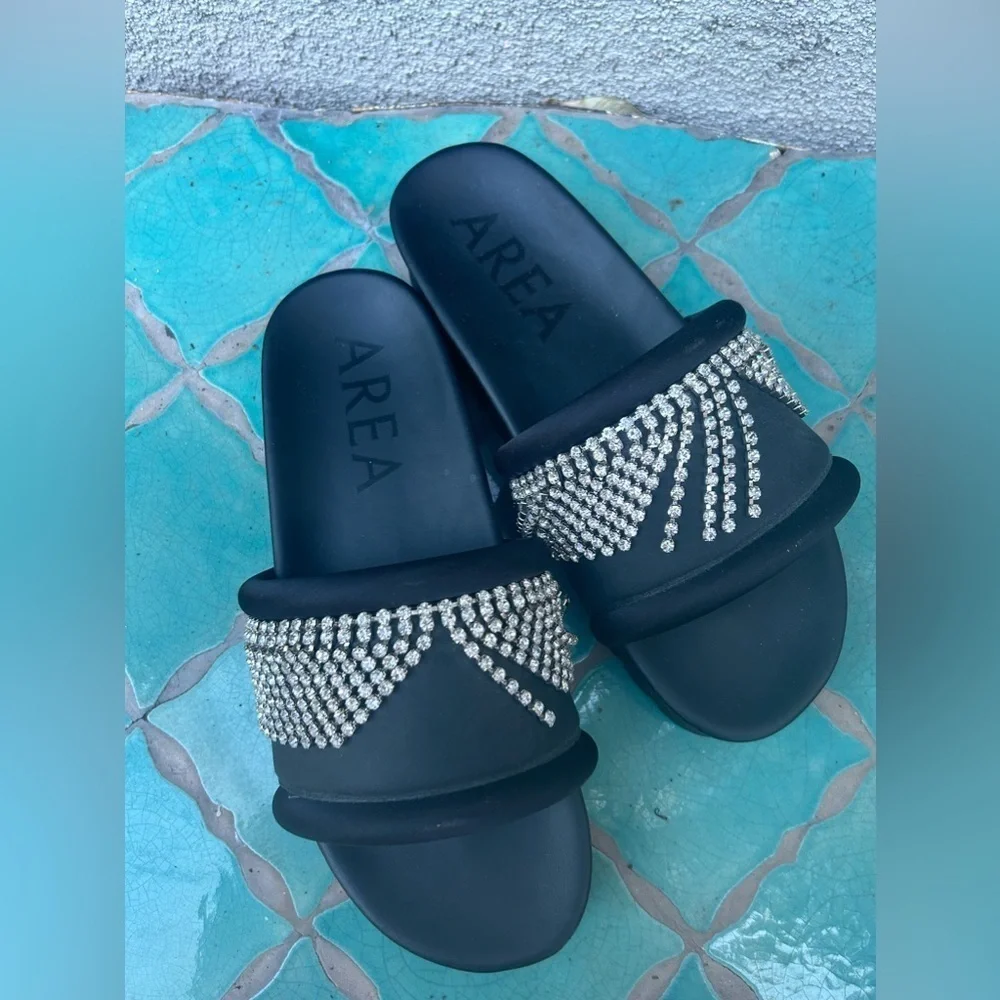 Area Crystal Fringe Platform Slides